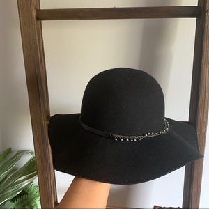 BCBGGeneration Floppy Hat